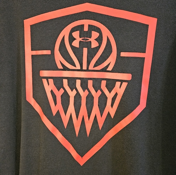Under Armour Basketball t-shirt, youth XL - Picture 2 of 4